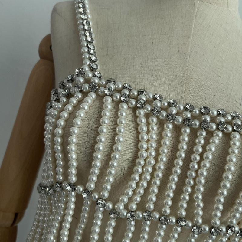 สวมนอกทอตาข่ายไนท์คลับเสื้อกั๊ - Body Jewelry Vest บทวิจารณ์และราคา